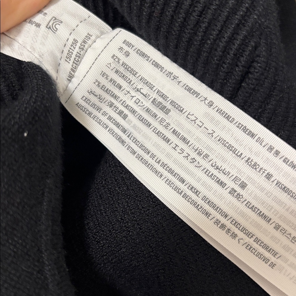 Abercrombie & Forch black ribbed sweater body suit NWT M - Picture 5 of 5